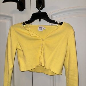 Princess Polly Yellow Buttown Down Crop Top